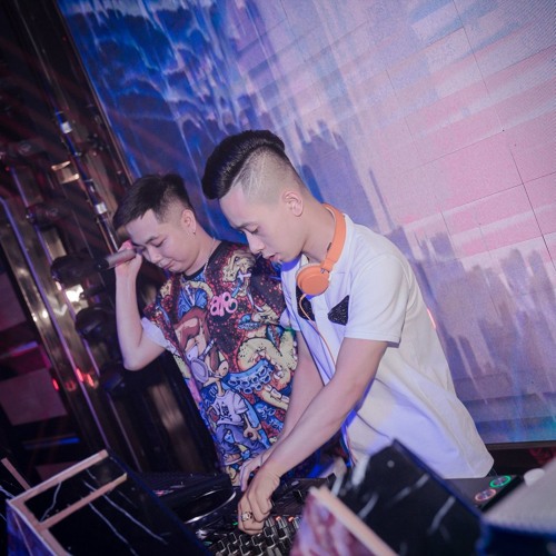 Shiva - Phi Thành Remix