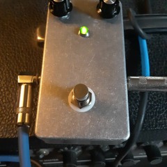 Devi Ever Hyperion Fuzz Pedal Clone