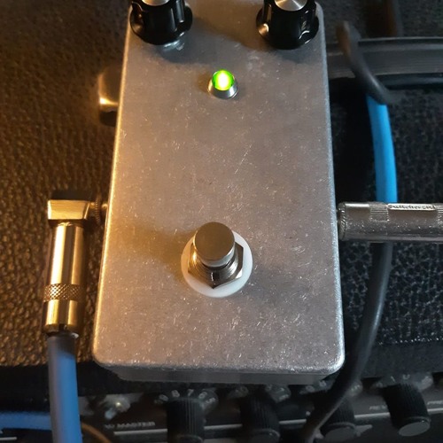 Stream Devi Ever Hyperion Fuzz Pedal Clone by Don Baker