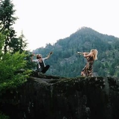 THE MOUNTAIN LIONS - FULL MOON - RECORDED LIVE IN MOON DANCE CAFE - MANALI