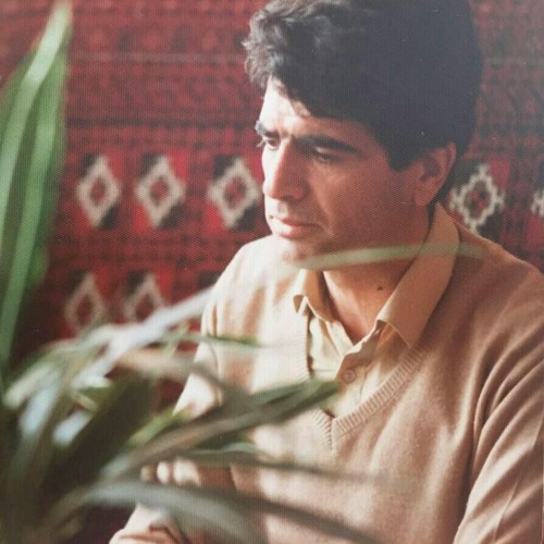 از خلاف آمد عادت