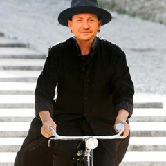 Crawling In My Gubbio