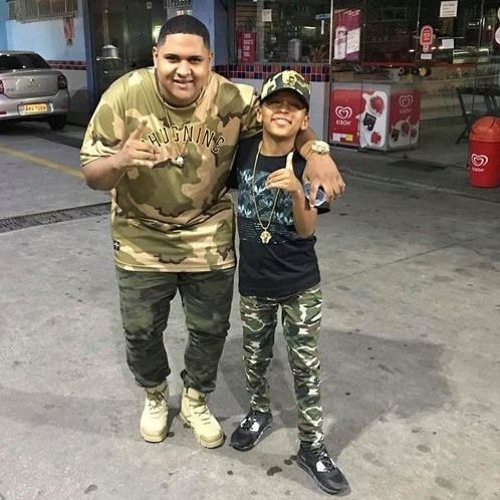 MORENA DA COR DO PECADO - KEVIN O CHRIS & MC DOGUINHA - DJ 2G - EDIT 2030