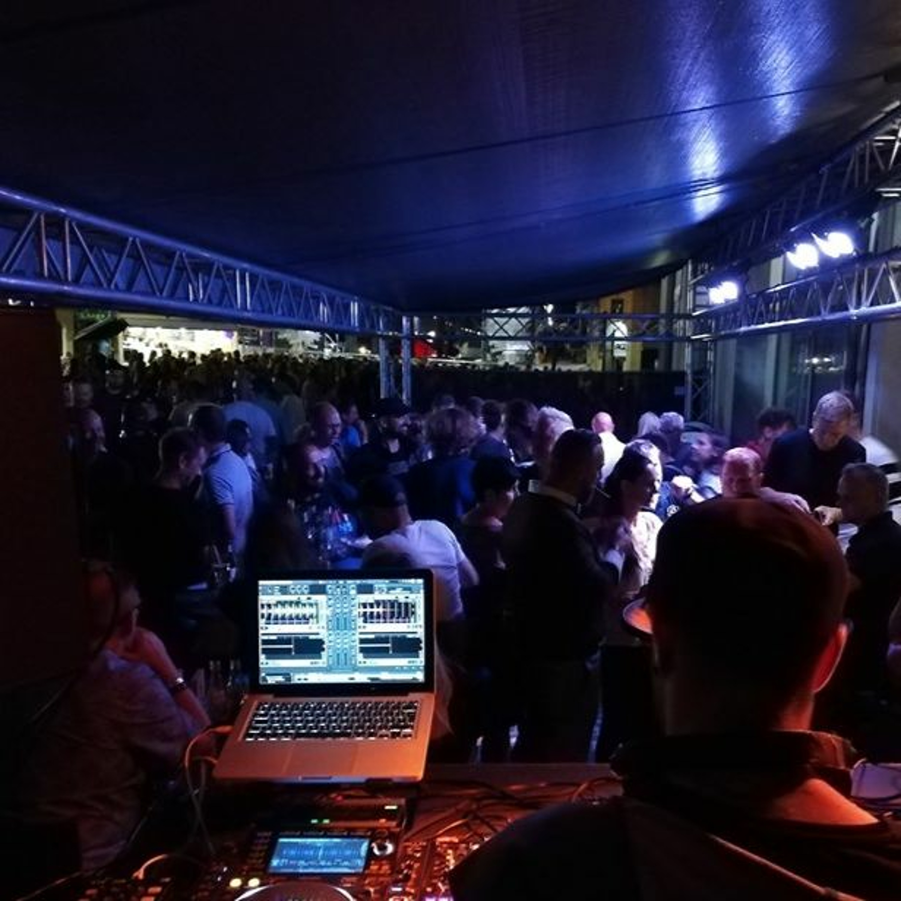 DJ Biool Mendez (Belgium)