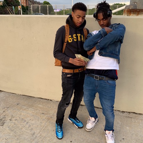 CRAZY feat. Kanine SG