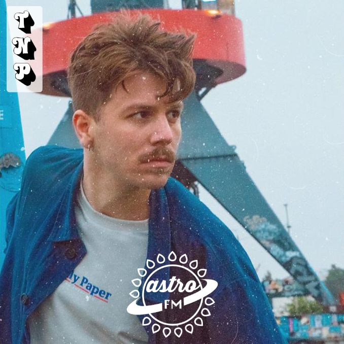AstroFM 017 // This Crazy World by LAZA