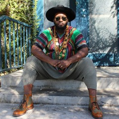 A House Is Not A Home (LIVE)