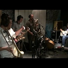 Fat Freddy's Drop - Afrique (Live at Red Bull Studio)