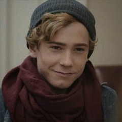 𝐈𝐍 𝐁𝐋𝐎𝐎𝐌