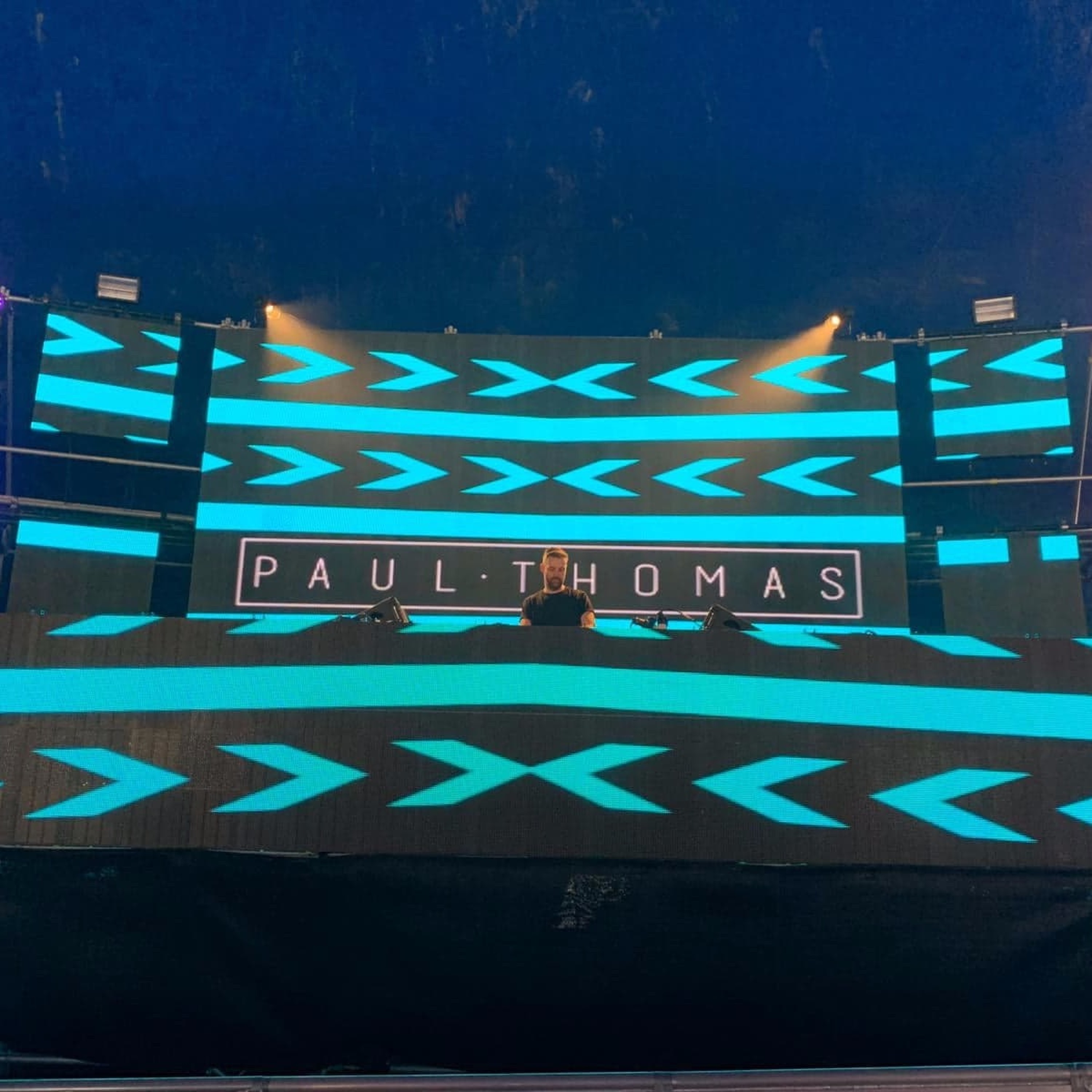 Paul Thomas presents UV Radio