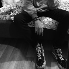 we can still talk like this tho, it doesnt bother me 🖤🥺