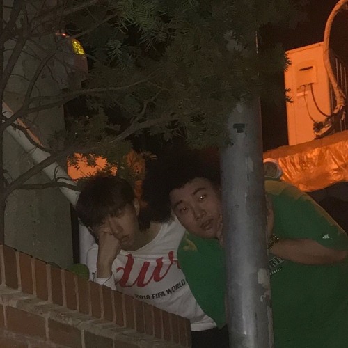 초식동물 (feat. hvvn)