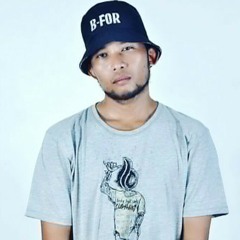 Eggie Ross - Muka Dua.mp3