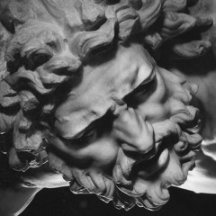 LA MAJA VESTIDA  — Laocoon