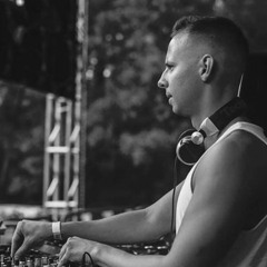 Raul Young - Illegal Control Podcast 005 [2019 - 09 - 04]