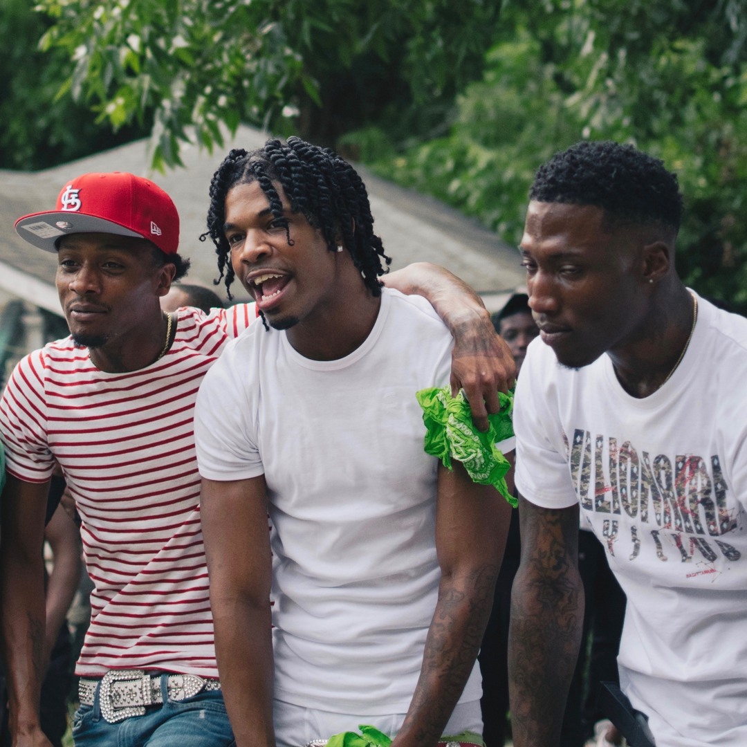 Stream GUNS UP Feat. Ola Runt & YSL Benji by Slim Santana | Listen