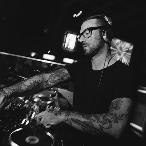 Listen & Dance