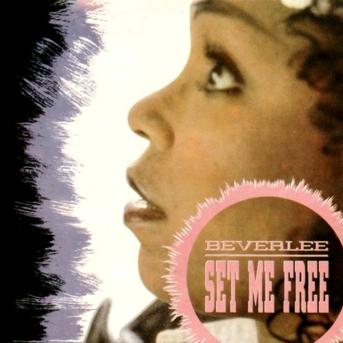 Download Video: Beverlee - Set Me Free (Tribe Mix) 1990