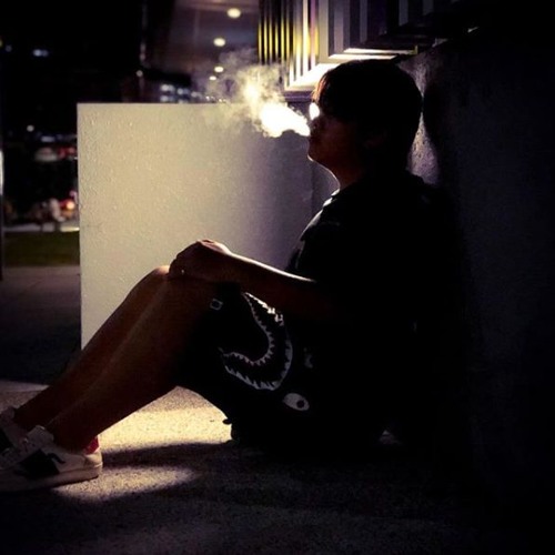 - 思念是一把刀