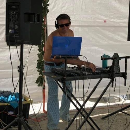 Post Bubbles and Bass - keep them dancing!