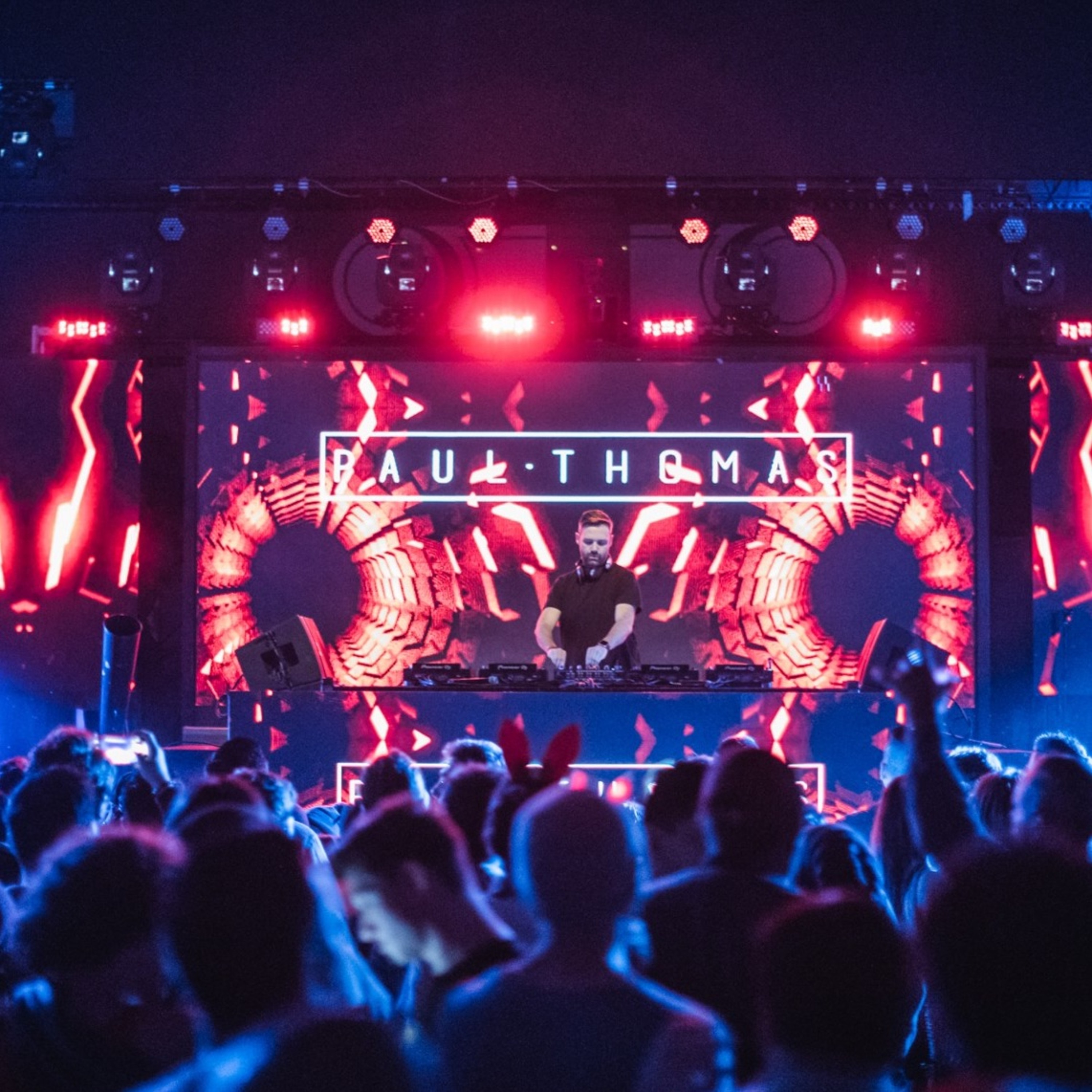 Paul Thomas presents UV Radio