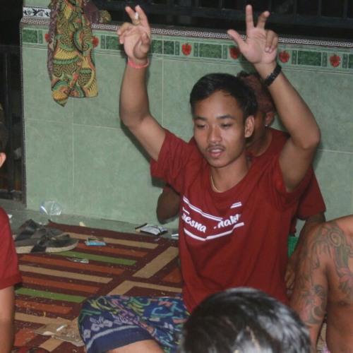 Cinta Di Pantai Kuta Latief Khan Mp3 By Rapa Apriyanto