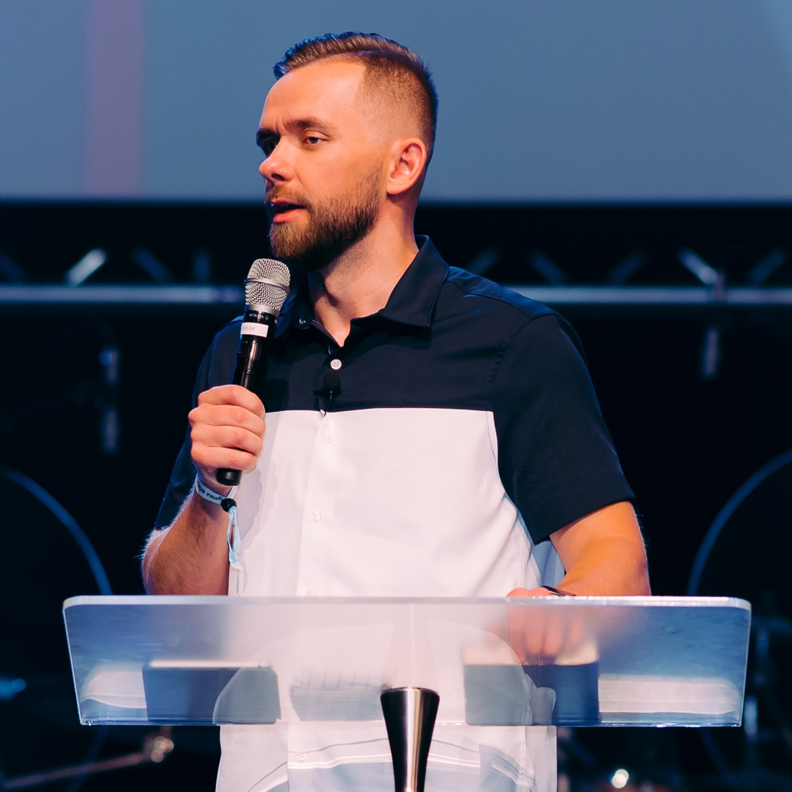 When Your Ministry is Dead // Towels & Titles (Part 1)