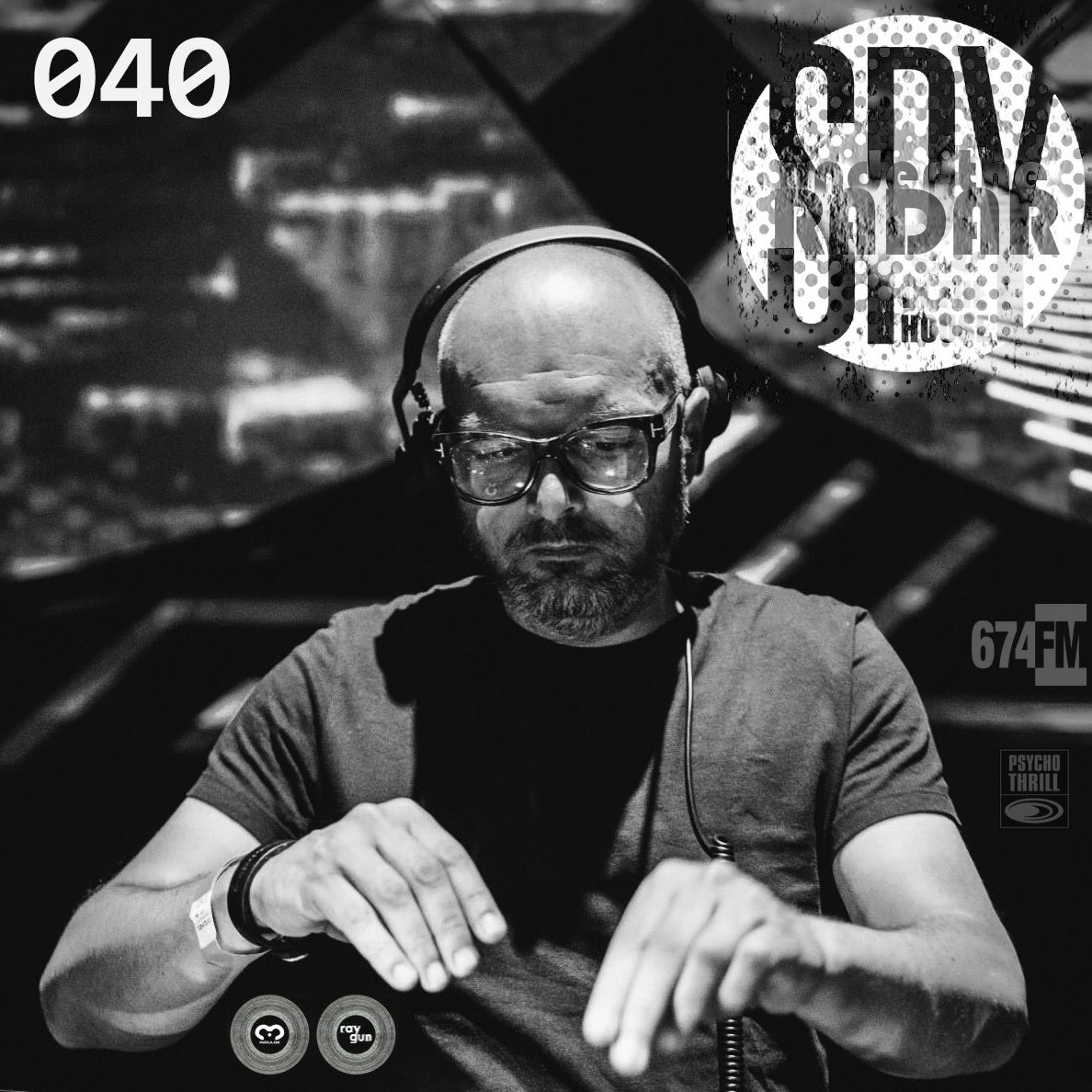 SPY IN THE HOUSE_radio