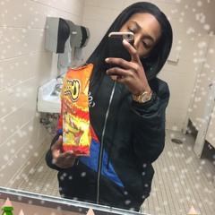 Intro freestyle #1 (YoungLady).  Beat From producer (27Corazones Beats)