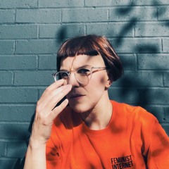 DISCWOMAN 77 x Hesska