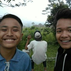 Tolong Dengar Tuhan - Iwan Fals