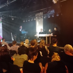 Gespräche Über Liebe, Lyrik Und Liebeslyrik