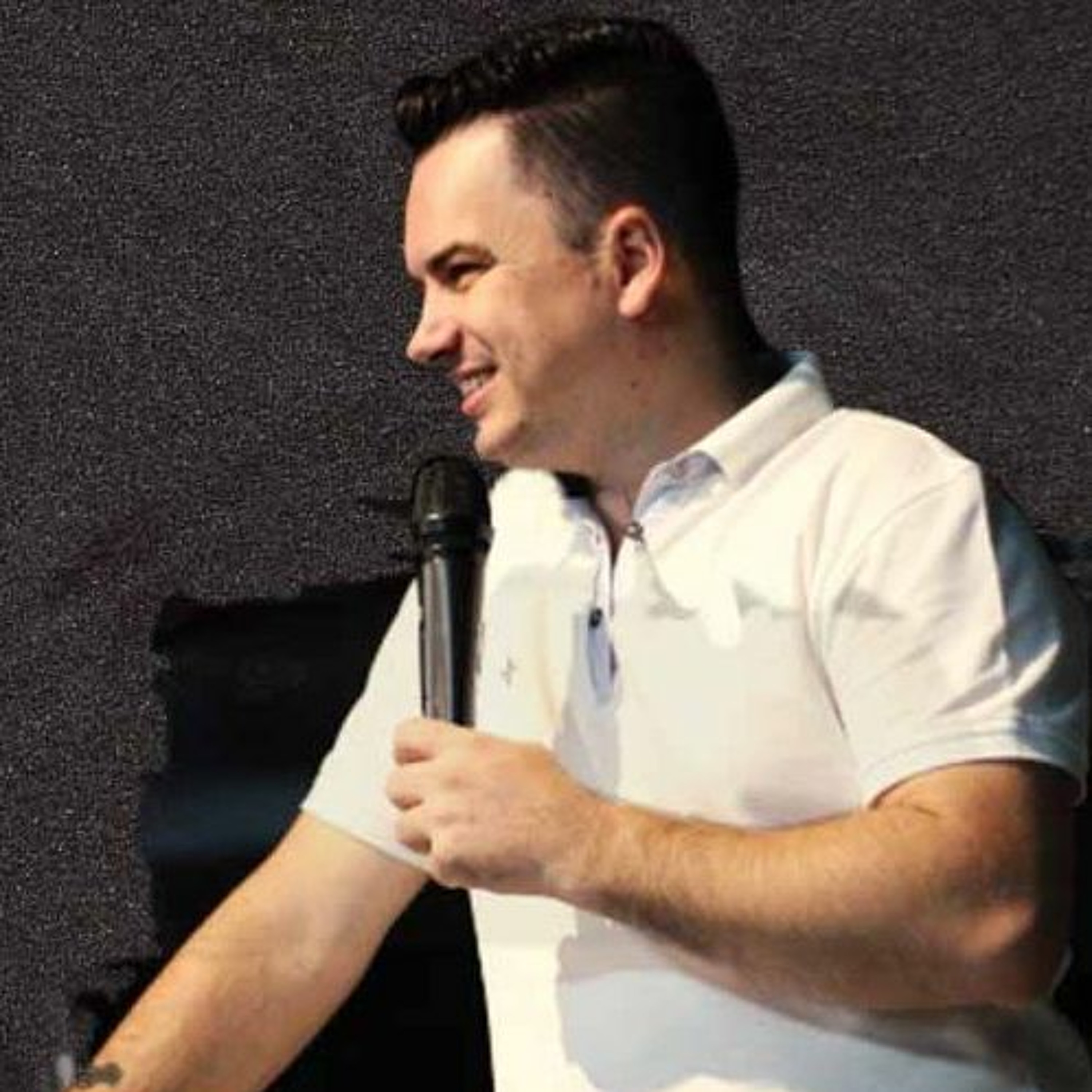 A Cobiça E O Contentamento - Rodrigo Medina episode artwork