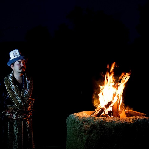 Fight as Khergit - Mount and Blade Warband ost cover - Akdeniz Erbaş (with throat singing)