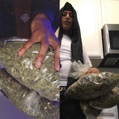 Dedestuntin - BOOM Ft BigOuee Prod By Yung Hurricane X Mexikodro