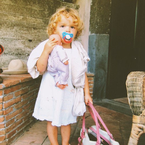 Somebody's Daughter- Chapel song (Live)