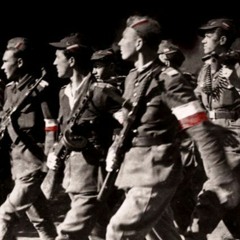 Leon Łuskino (1918) Feat AronChupa (2018) - Szara Piechota (L HDS Mash - Up).MP3