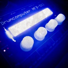 黒酸性台風 - Black Acid Typhoon