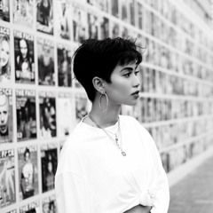 Dancing On My Own (Robyn)(unmixed/unmastered)