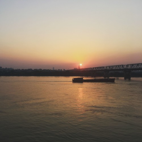 Lừa Dối