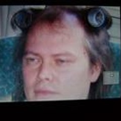 Tytöt vs. pojat: Sankari