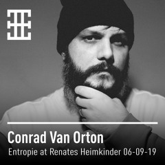 Entropie at Renates Heimkinder Event - Conrad Van Orton