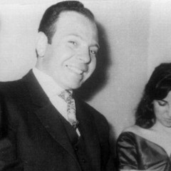 أنْعَمُ مِنْ ضَوْءِ القَمْرِ ومِنْ تَباشِيرِ القَدَرْ وَجْهُكِ يا أُخْتَ الزَّهَرْ | نجيب السراج