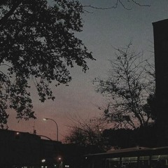 Ngoài Giông Bão - lucas