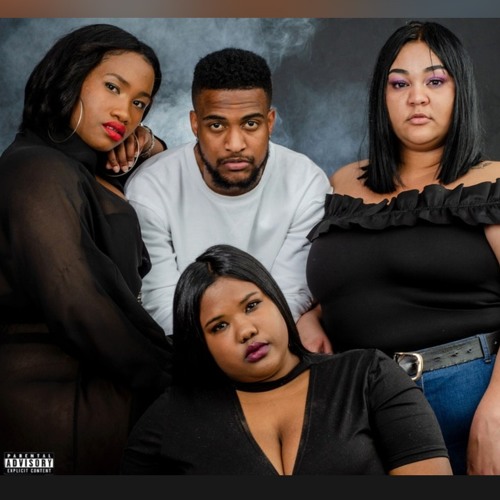 Жетілген әйел желідегі порно арқылы жігітті оятты. lft майлы жыныстық қатынаста