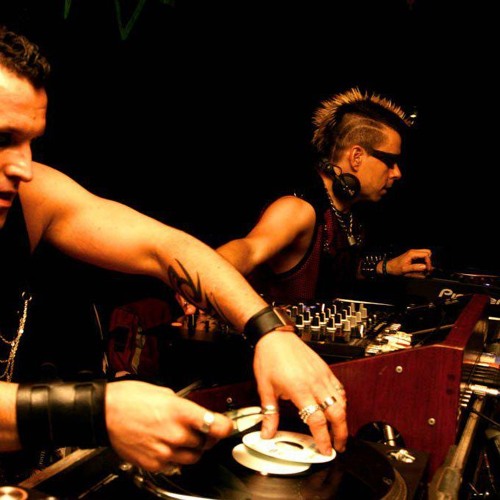 CaL&J ActE Radium ft MCP & Vandall - Party Rocker (Swankie TGs mix) Roh< thae