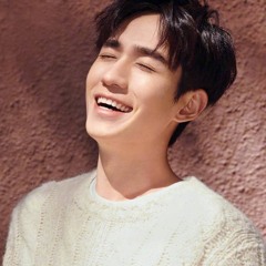 Có mỹ nhân cười