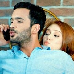 لو سمعت الاغنية دى هتحس انك طاااير من الحب جميلة وضحكتك حلوة