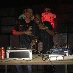 - VAI FUDE NA FEIRA OLHANDO PRA SIMÃO VS VAI FUDE NA 40 OLHANDO PRA CHINA [DJ JEFFINHO DA CHINA ]