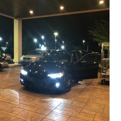 Halloween (Feat. SHOOTERISTIC)